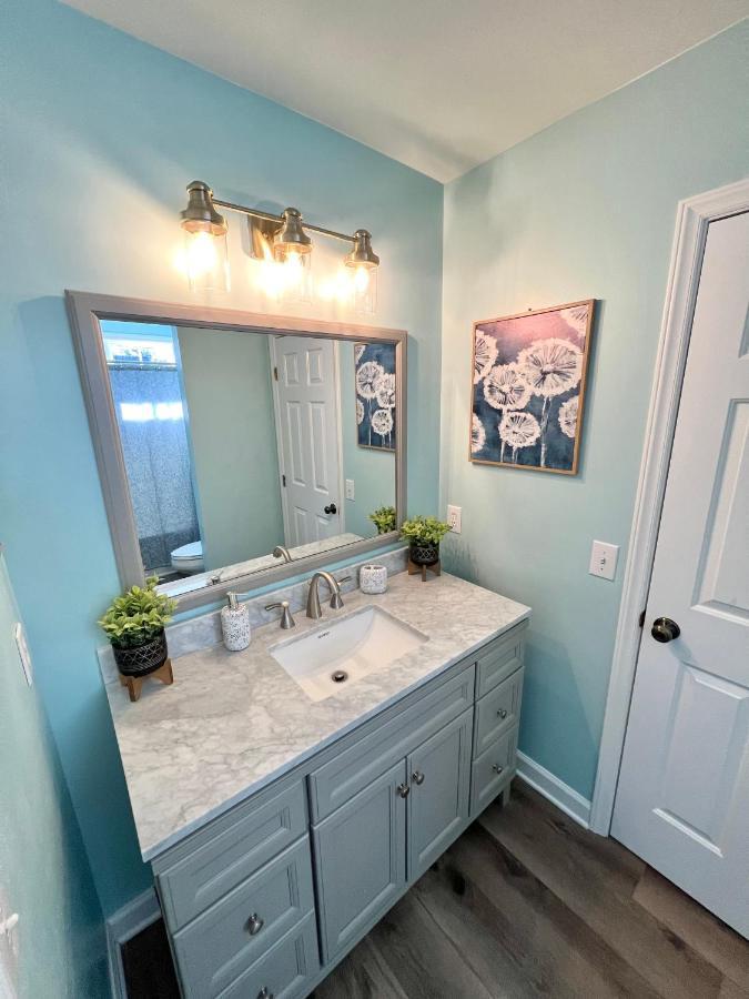 Beautiful, Spacious, Hidden Gem In Heart Of Wilmington Bagian luar foto